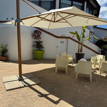 Il Caimano B & B, Con Piscina Dal 13 Luglio Al 31 Agosto Vulcano  Extérieur photo