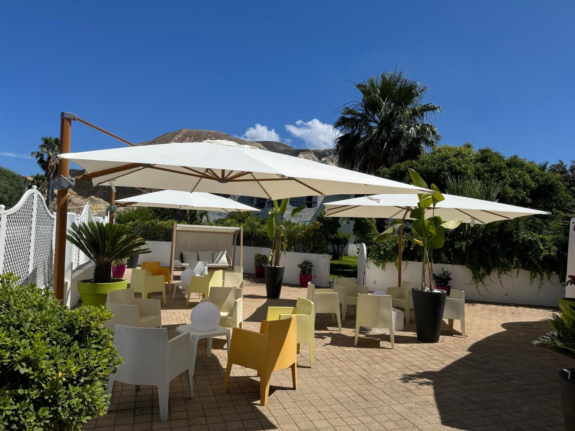 Il Caimano B & B, Con Piscina Dal 13 Luglio Al 31 Agosto Vulcano  Extérieur photo