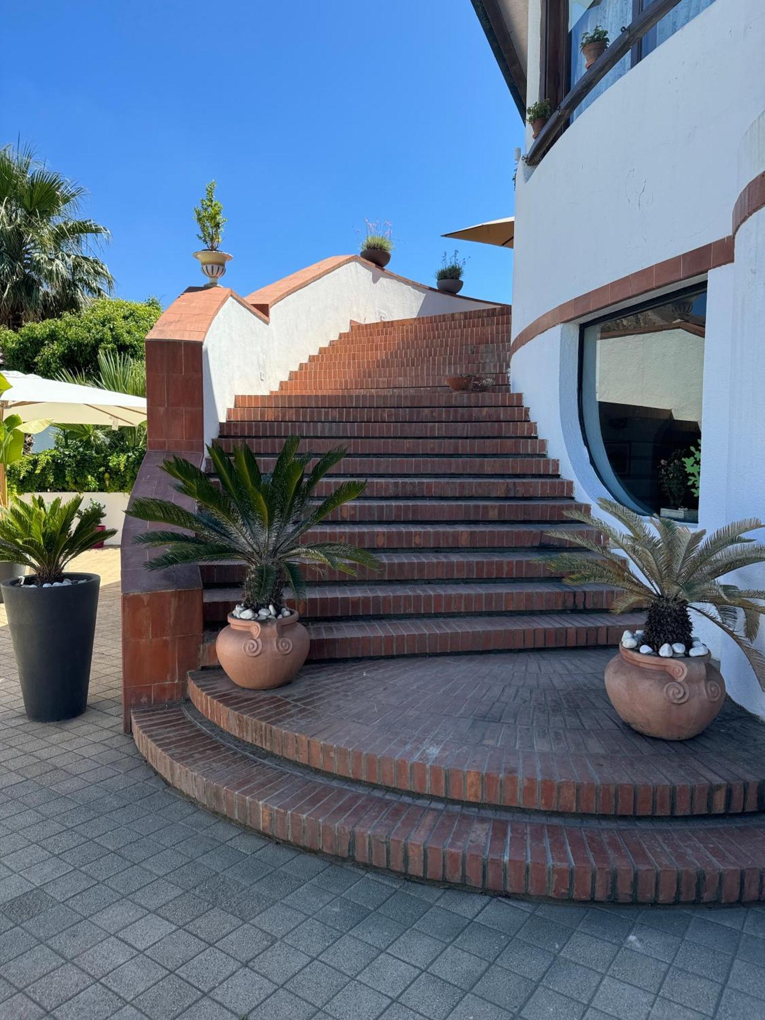 Il Caimano B & B, Con Piscina Dal 13 Luglio Al 31 Agosto Vulcano  Extérieur photo